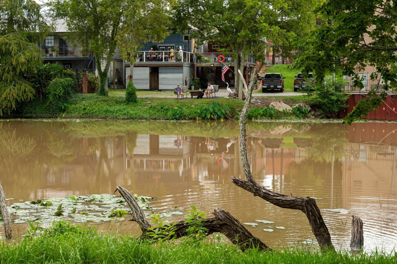 Chateau Royale, Pet Friendly, On Bayou, Downtown! نيو أيبيريا المظهر الخارجي الصورة